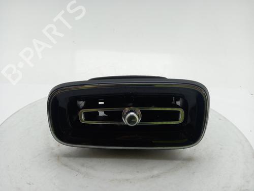 air-vent-volvo-xc40-536-2017-40305870 main image