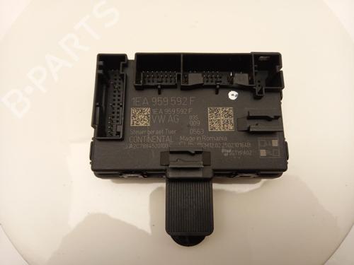 Used Engine control unit (ECU) Engine control unit (ECU) FORD CAPRI (CX740L) EV 4x4 (340 hp) 40520621 40520621