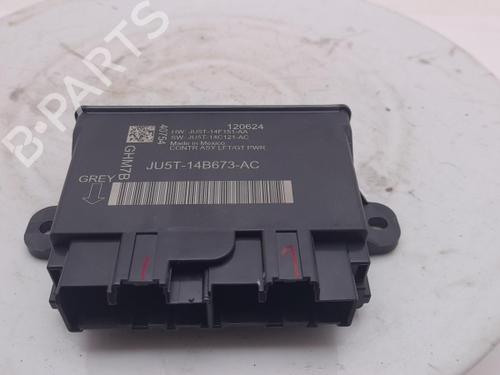 engine-control-unit-ecu-ford-usa-mustang-mach-e-cgw-2020-40303297 main image