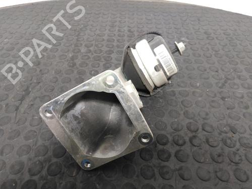 gearbox-mount-aston-martin-db9-vantage-2004-2005-2006-2007-2008-2009-2010-2011-2012-2013-2014-2015-2016-40343665 main image