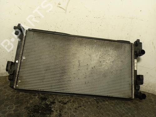 water-radiator-skoda-octavia-iii-combi-5e5-5e6-2012-2013-2014-2015-2016-2017-2018-2019-2020-40302249 main image