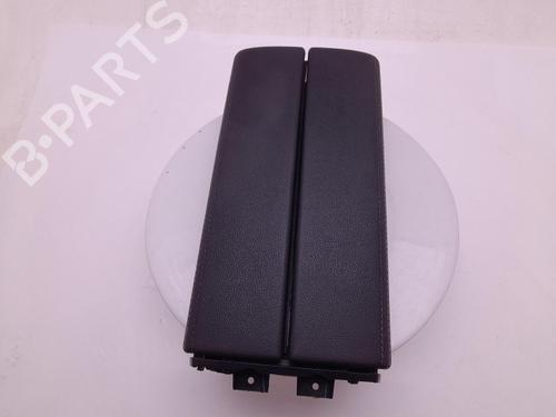 armrest-center-console-vauxhall-astra-mk-viii-l-2021-40303380 main image