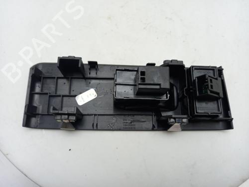 Switch VOLVO XC40 (536) B4 Mild-Hybrid | BP40463848I30 - Image 6