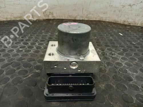 Used ABS pump ABS pump TOYOTA YARIS (_P21_, _PA1_, _PH1_) 1.5 Hybrid (MXPH10, MXPH11) (116 hp) 40463737 40463737