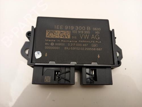 Used Engine control unit (ECU) Engine control unit (ECU) FORD CAPRI (CX740L) EV 4x4 (340 hp) 40487151 40487151