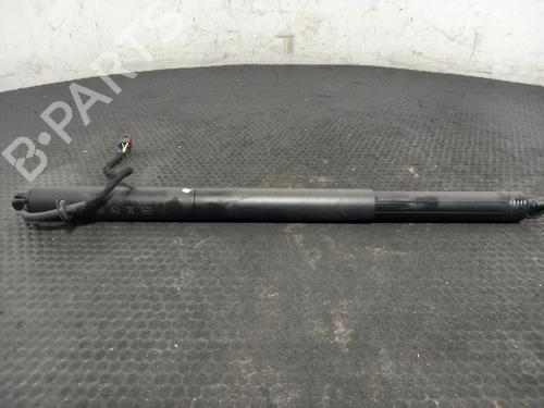 Tailgate lift support PORSCHE MACAN (95B) 2.0 (95BAU1) | BP40330777C138 - Image 1