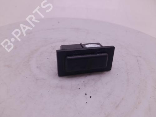 Used Tailgate handle Tailgate handle CITROËN C3 IV (CC_, CB_) 1.2 PureTech 100 (CCHPV4) (101 hp) 40316068 40316068