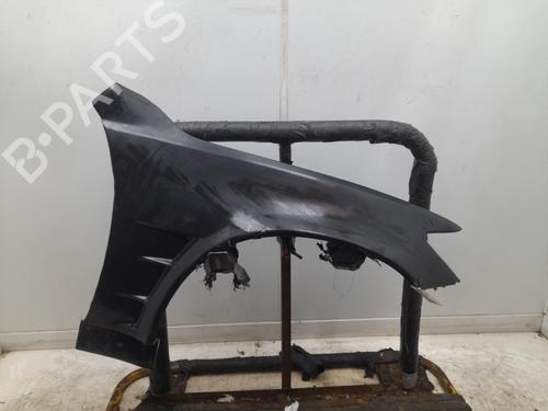 Used Left front fenders Left front fenders LEXUS IS I (_E1_) 200 (GXE10) (155 hp) 40313992 40313992