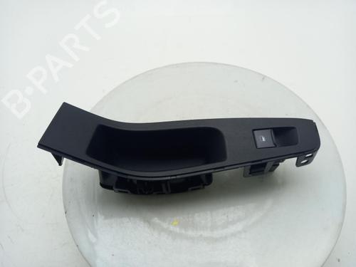 switch-ford-fiesta-vii-hj-hf-2017-40321614 main image