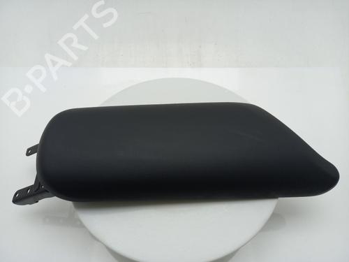 armrest-center-console-toyota-c-hr-_x1_-2016-40309496 main image