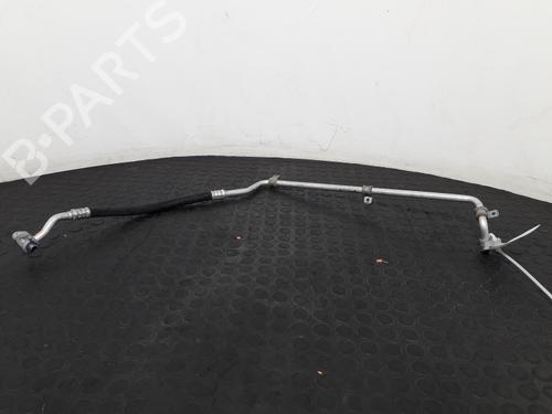 ac-pipe-aston-martin-db11-vantage-2016-40341845 main image