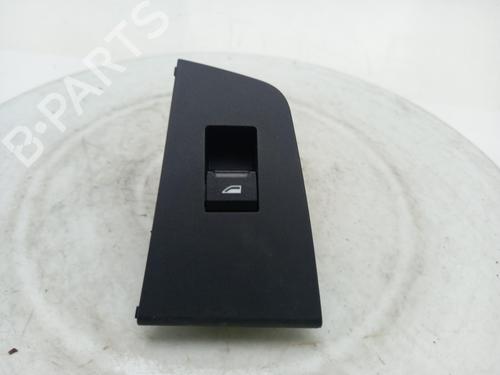 switch-bmw-1-f70-2024-40305917 main image
