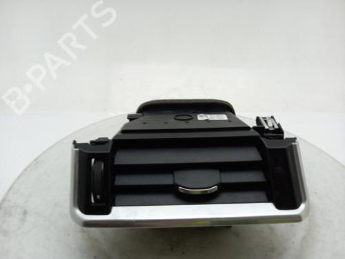 air-vent-land-rover-range-rover-velar-l560-2017-40303512 main image