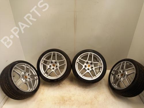 Used Wheel set Wheel set PORSCHE 911 (997) 3.6 Carrera 4 (345 hp) 40336417 40336417
