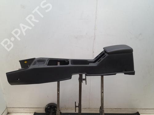 Used Middle console Middle console NISSAN PRIMERA Hatchback (P10) 2.0 (150 hp) 40310324 40310324