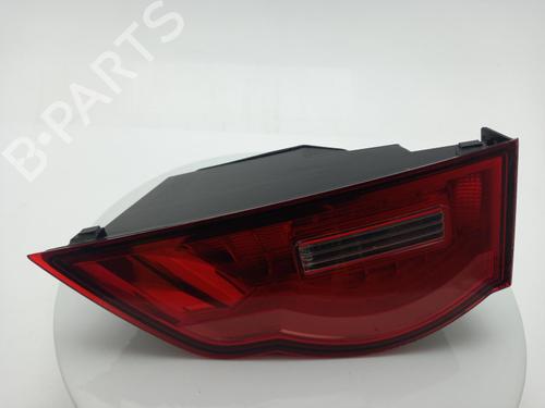right-taillight-jaguar-f-pace-x761-2015-40330965 main image