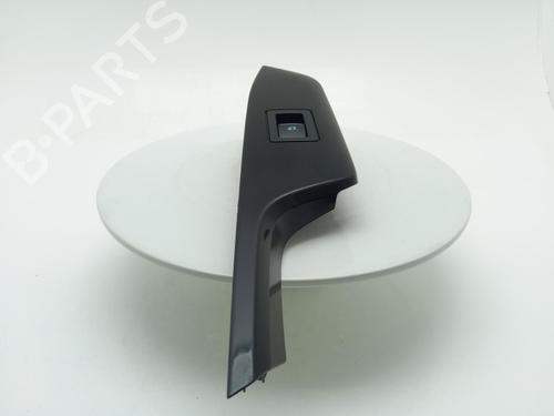 switch-toyota-c-hr-_x1_-2016-40330632 main image