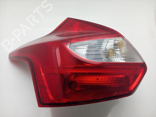 Used Left taillight Left taillight FORD FOCUS III 1.0 EcoBoost (125 hp) 40330902 40330902
