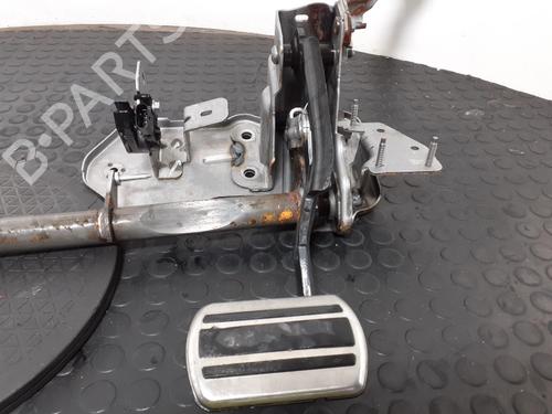 Used Pedal Pedal PEUGEOT 208 II (UB_, UP_, UW_, UJ_) e-208 (136 hp) 40344014 40344014
