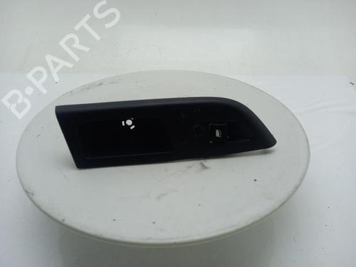 switch-vauxhall-corsa-mk-v-f-2019-40307192 main image