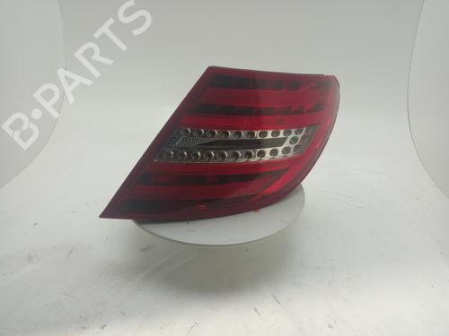 Used Right taillight Right taillight MERCEDES-BENZ C-CLASS Coupe (C204) C 250 CDI (204.303) (204 hp) 40339340 40339340