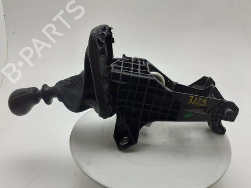 gear-lever-mercedes-benz-sprinter-35-t-van-b907-b910-2018-40317282 main image