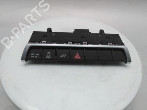 warning-switch-audi-a3-sportback-8ya-8yf-2019-40344922 main image