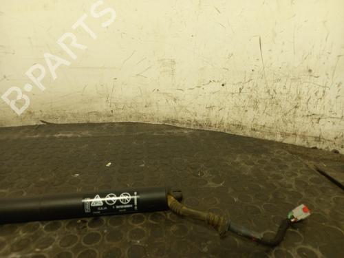 Tailgate lift support FORD PUMA (J2K, CF7) 1.0 ST EcoBoost mHEV | BP40304366C138 - Image 3