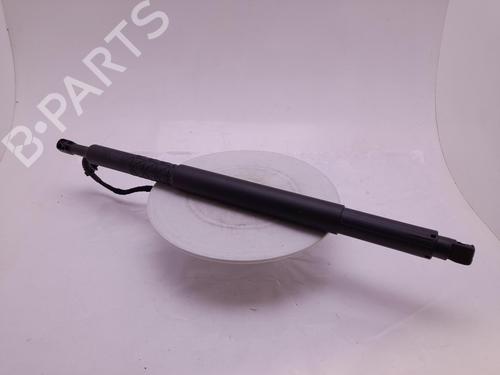 tailgate-lift-support-bmw-6-gran-turismo-g32-2017-40314639 main image
