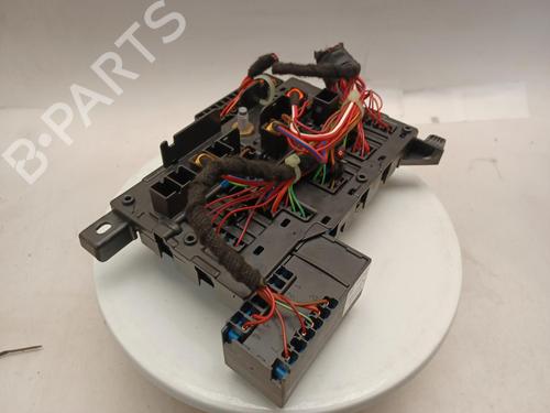 fuse-box-bmw-i3-i01-2013-40343431 main image