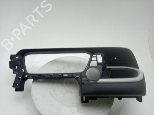 Used Air vent Air vent HONDA JAZZ V (GR_, GS_) 1.5 eHEV (GR3, GR6) (109 hp) 40319262 40319262
