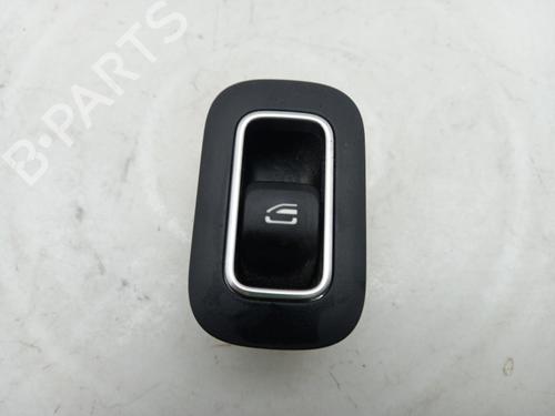 switch-mercedes-benz-a-class-w177-2018-40303086 main image