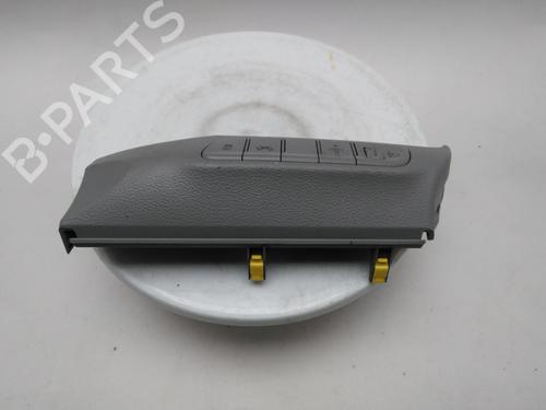 switch-hyundai-i30-pde-pd-pden-2016-40345700 main image