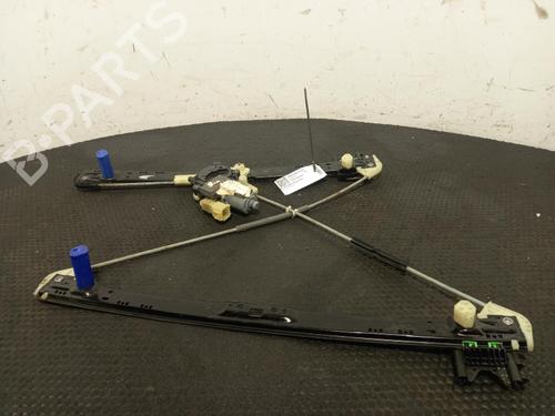 Used Front right window mechanism Front right window mechanism LAND ROVER DISCOVERY V (L462) 2.0 Sd4 4x4 (241 hp) 40327950 40327950