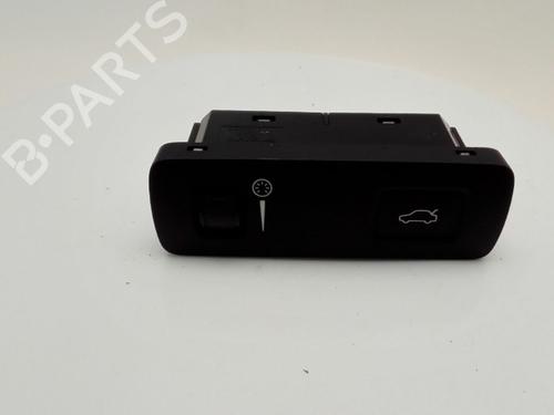 Used Switch Switch VOLVO XC90 II (256) D5 AWD (224 hp) 40346902 40346902