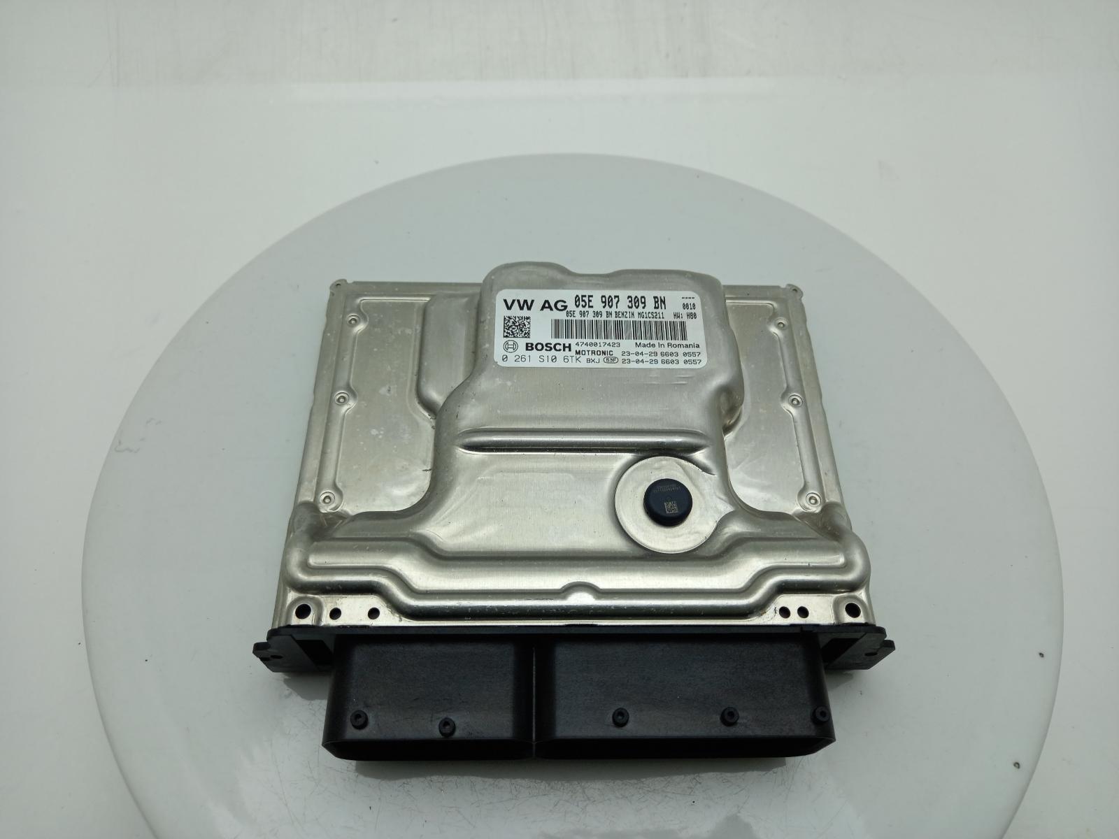 Engine control unit (ECU) VW T-ROC (A11, D11) 1.5 TSI | BP40340426M57 - Image 1