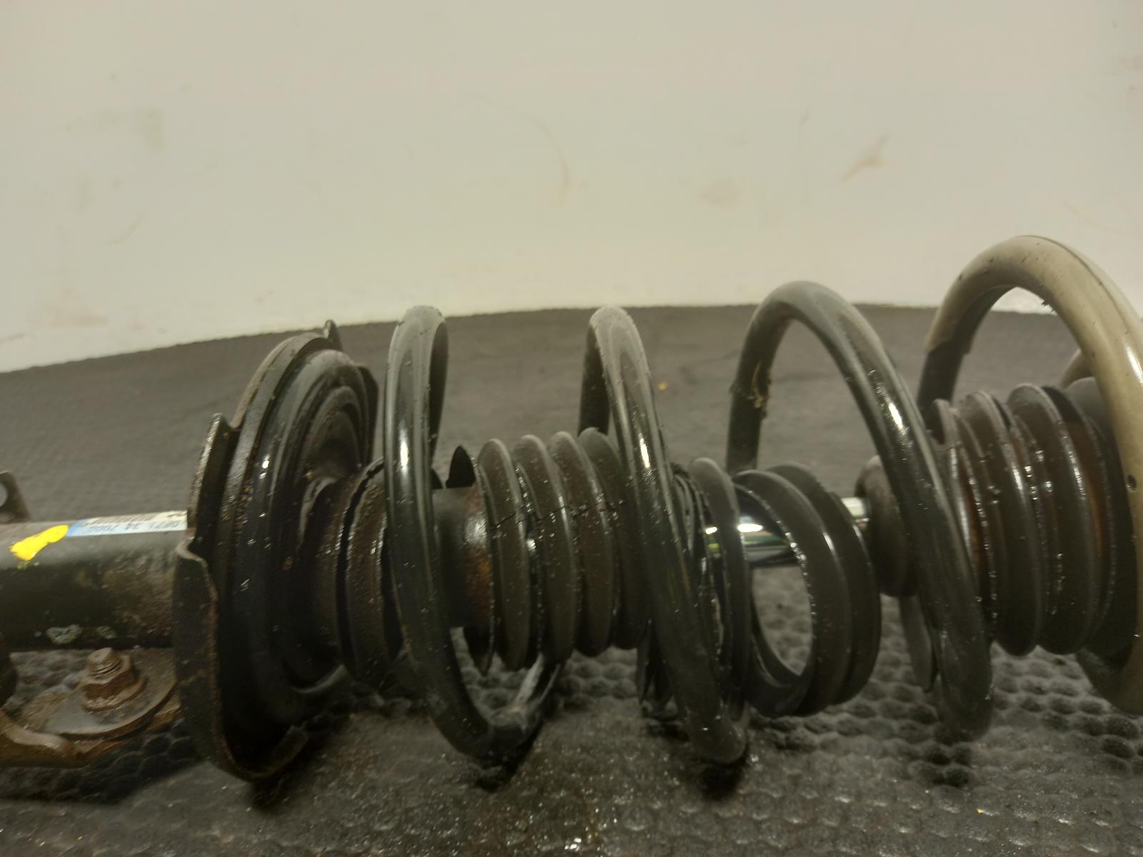 Left front shock absorber MAZDA 2 (DE_, DH_) 1.4 MZR-CD | BP40333560M16 - Image 4