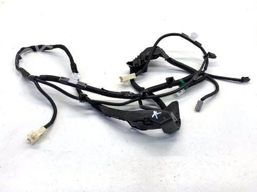 Used Wiring harness Wiring harness 39329353 39329353