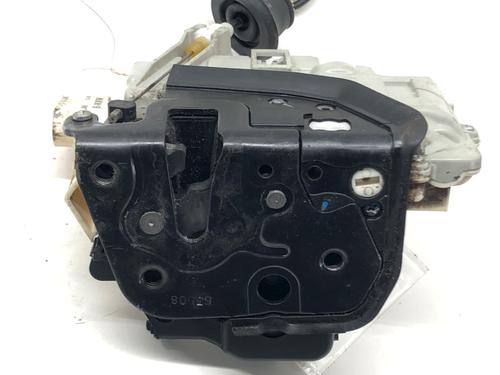 front-right-lock-audi-a6-c6-avant-4f5-2004-2005-2006-2007-2008-2009-2010-2011-39274630 main image