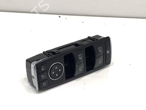 Used Switch Switch MERCEDES-BENZ GLE (W166) 350 d 4-matic (166.024) (258 hp) 39310924 39310924