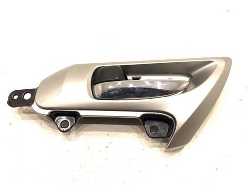Used Front left interior door handle Front left interior door handle 39316596 39316596