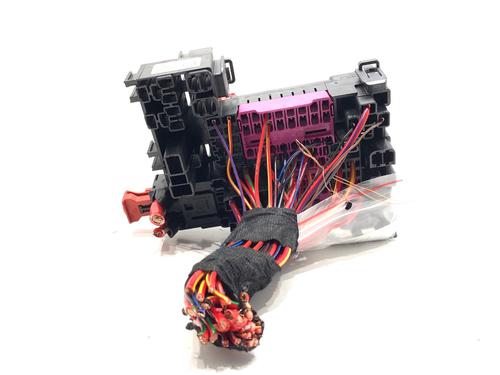 Fuse box SKODA KAMIQ (NW4) 1.0 TSI | BP39335502E1 - Image 2