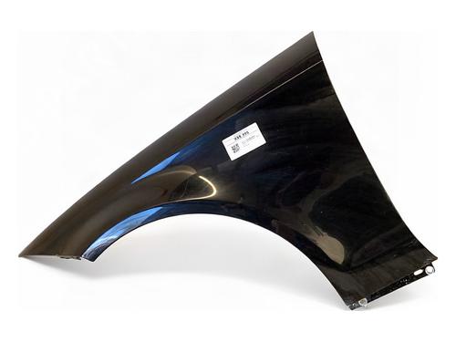 left-front-fenders-mercedes-benz-cls-c218-2011-2012-2013-2014-2015-2016-2017-39366352 main image