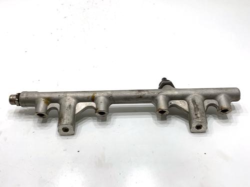 Injection rail VW PASSAT B8 (3G2, CB2) 2.0 TSI 4motion | BP39342420M98 - Image 3