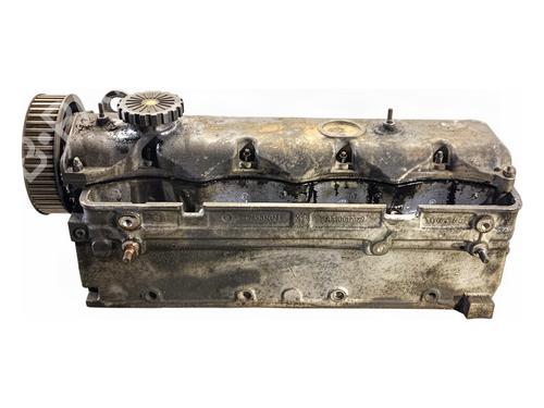 Used Cylinder head Cylinder head OPEL MOVANO A Platform/Chassis (X70) 2.8 DTI (ED, HD, UD0, UD4) (114 hp) 40001718 40001718