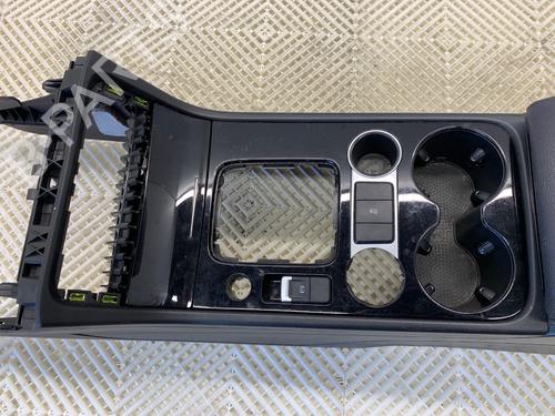 Middle console VW TOUAREG (7P5, 7P6) 3.6 V6 FSI | BP39338953I22 - Image 3