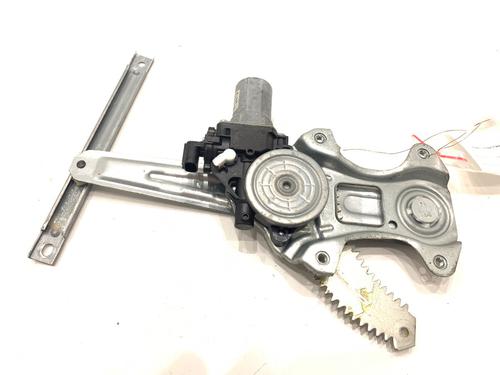 rear-left-window-mechanism-nissan-juke-f16_-2019-39356374 main image