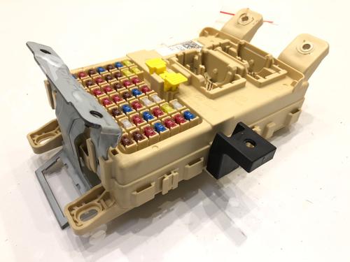 Fuse box KIA STONIC (YB) 1.0 T-GDi | BP39276226E1 - Image 2