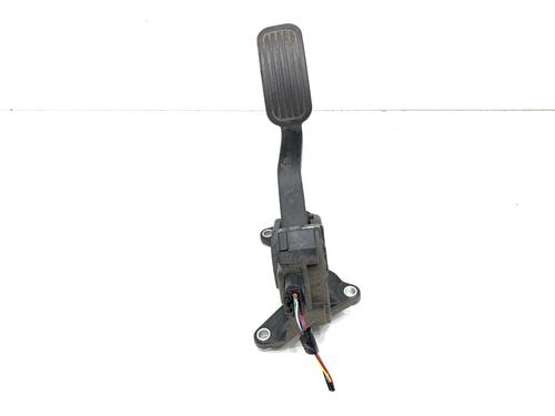pedal-toyota-corolla-estate-_e21_-2019-39347969 main image