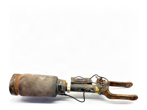 Used Right front shock absorber Right front shock absorber MERCEDES-BENZ R-CLASS (W251, V251) R 350 CDI 4-matic (251.023, 251.123) (265 hp) 40457733 40457733
